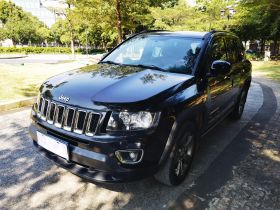 Jeep 指南者(进口) 2014款 改款 2.4L 四驱舒适版