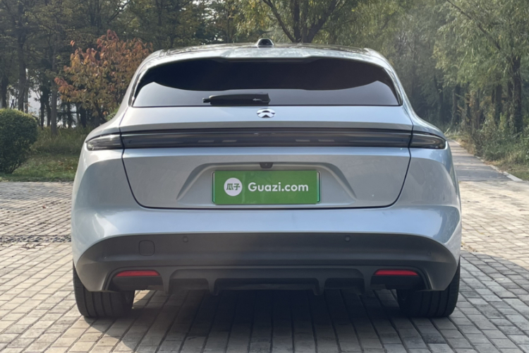 蔚来ET5T 2023款 75kWh Touring车身外观6006