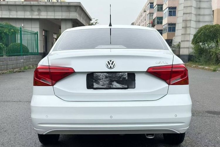 大众 捷达 2019款 梦想版 1.4L 手动时尚型车身外观6003