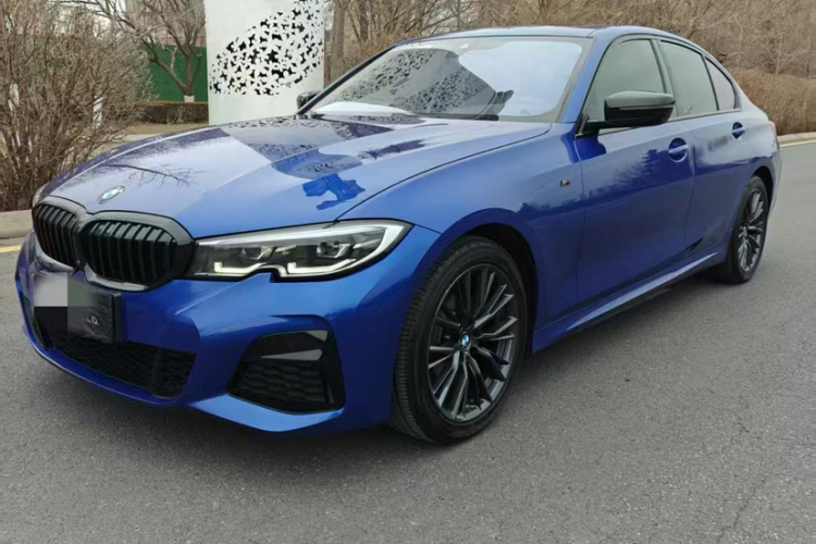 宝马3系 2020款 改款 325i M运动曜夜套装车身外观6004