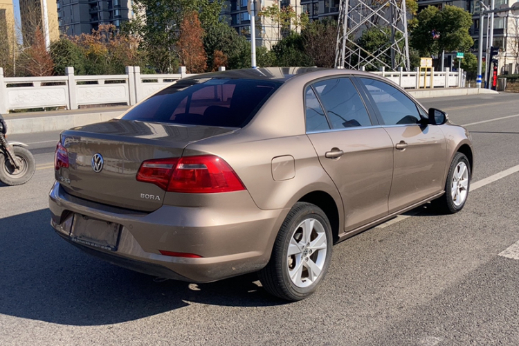 大众 宝来 2015款 质惠版 1.6L 手动舒适型车身外观6012