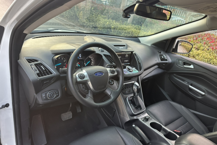 福特 翼虎 2015款 1.5L GTDi 四驱精英型中控内饰7008