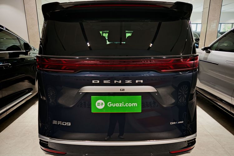腾势D9 2024款 DM-i 980 四驱尊荣型车身外观6003