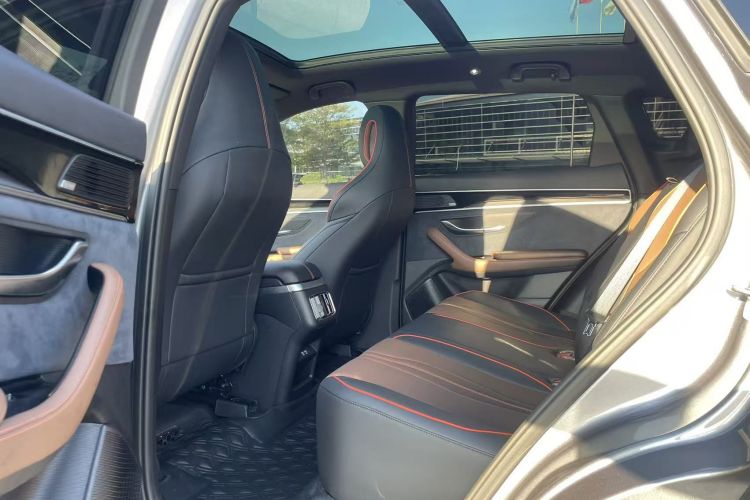 比亚迪 宋PLUS 2020款 1.5T 自动旗舰PLUS中控内饰7009