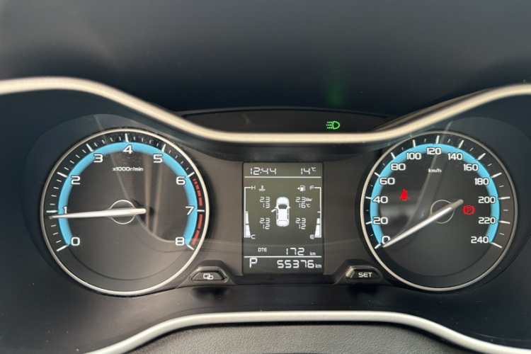 吉利汽车 帝豪 2021款 UP 1.5L CVT豪华型局部细节14