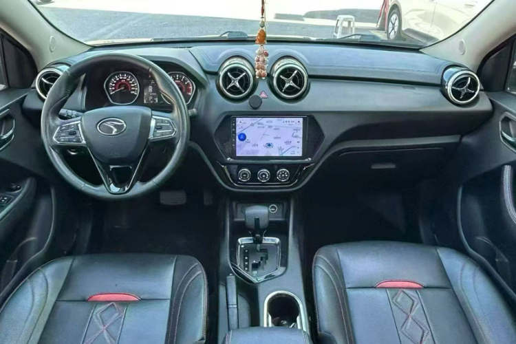 东南DX3 2018款 1.5T CVT尊贵型车身外观6004