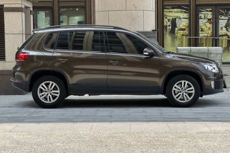 大众 途观 2016款 300TSI 自动两驱风尚版车身外观6005