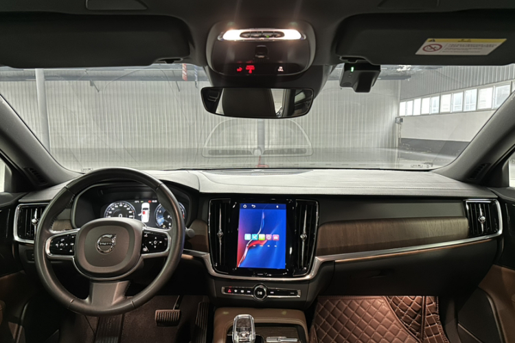 沃尔沃S90 2021款 B5 智远豪华版中控内饰7002