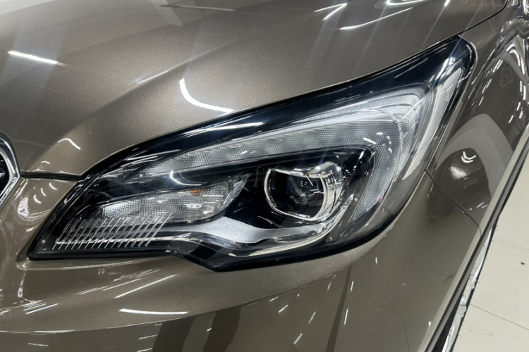 别克 昂科威 2019款 28T 四驱精英型 国V车身外观6002