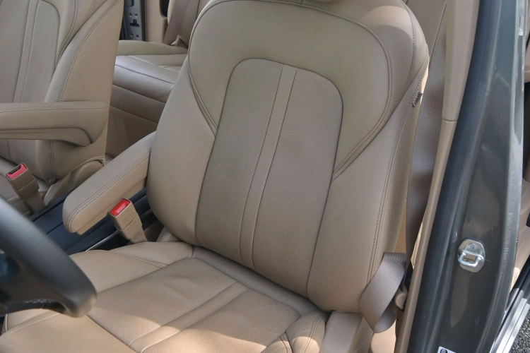 别克GL8 2017款 ES 28T 旗舰型 国V局部细节19