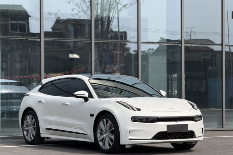 极氪001 2021款 长续航双电机 WE版车身外观6002