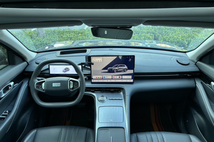 吉利银河 银河E5 2024款 530km 探索+版中控内饰7003