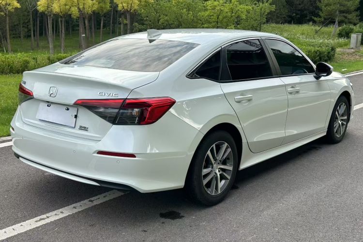 本田 思域 2022款 240TURBO CVT劲动版车身外观6004