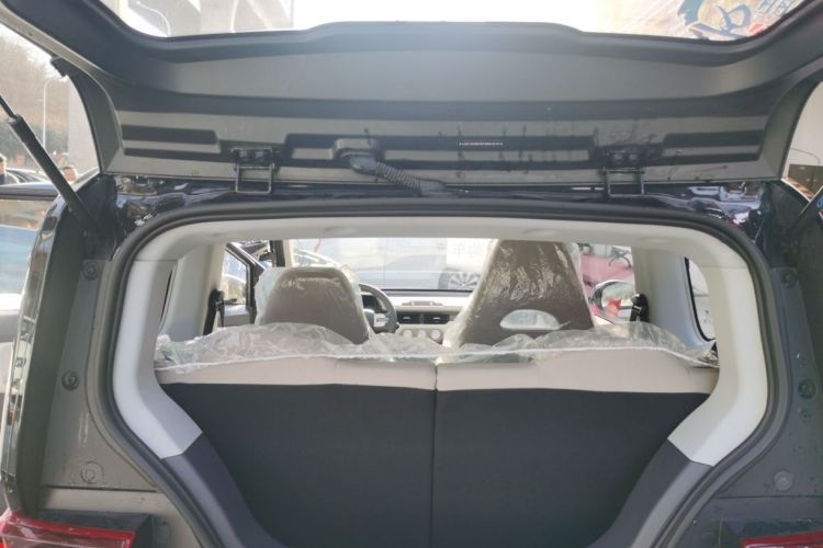 奇瑞新能源 QQ冰淇淋 2024款 170km 圣代中控内饰7005