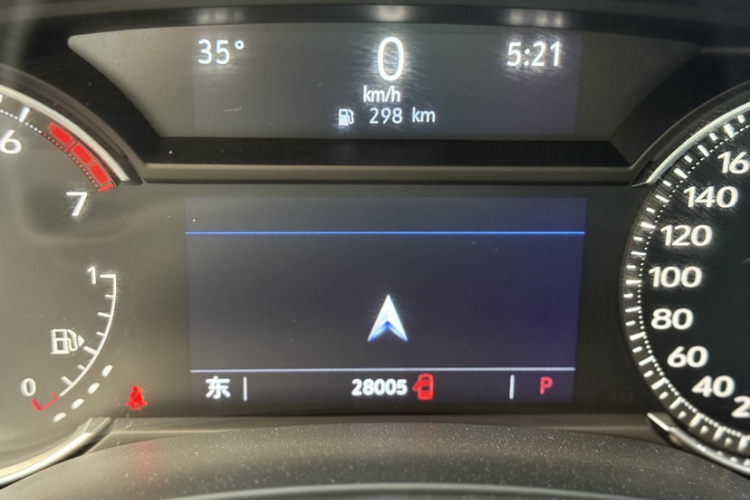 凯迪拉克CT4 2022款 28T 风尚型中控内饰15