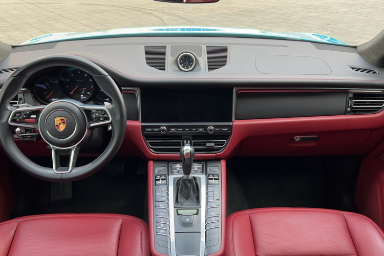 保时捷 2021款 Macan 2.0T中控内饰7006