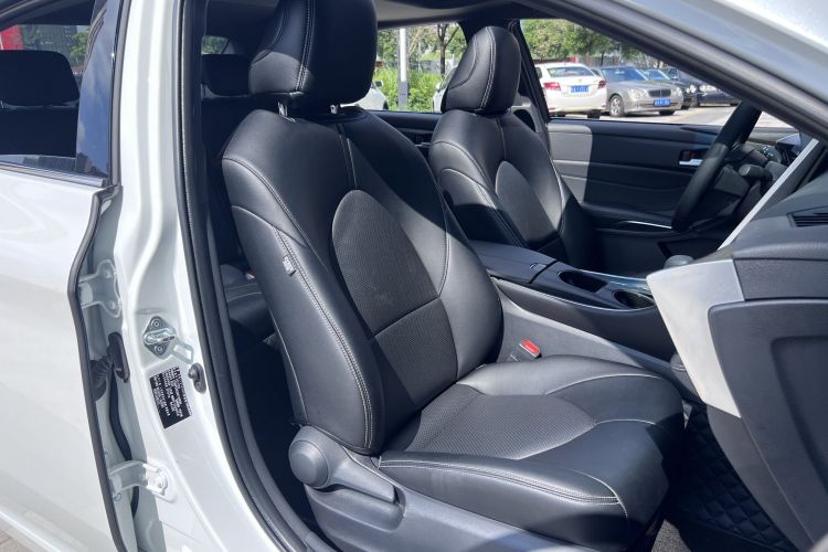 丰田 亚洲龙 2023款 2.0L 进取版局部细节41