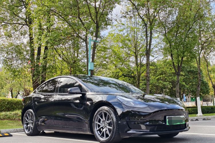 特斯拉 Model 3 2022款 后轮驱动版车身外观6002