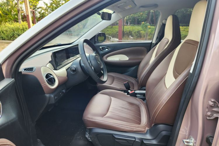 五菱汽车 五菱缤果 2023款 333km 悦享+款中控内饰7002