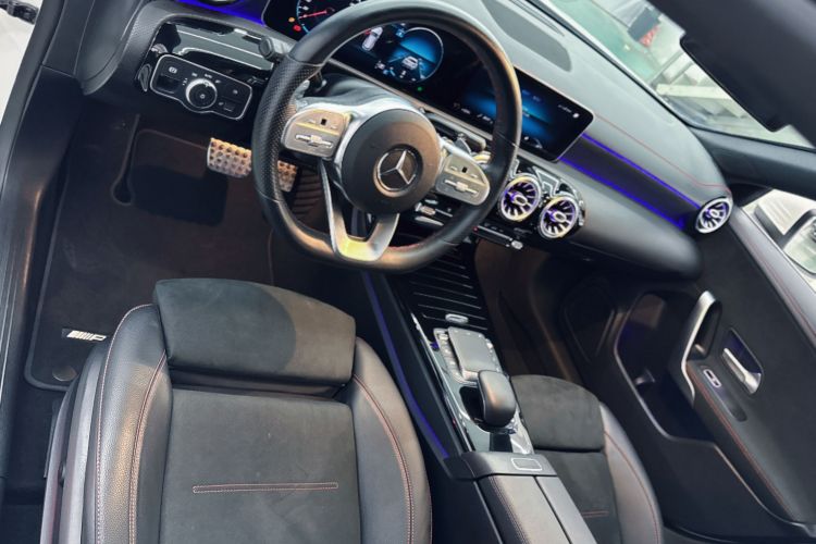 奔驰CLA 2020款 CLA 200 猎跑车中控内饰7004