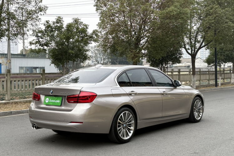 宝马3系 2019款 320Li 时尚型车身外观6005