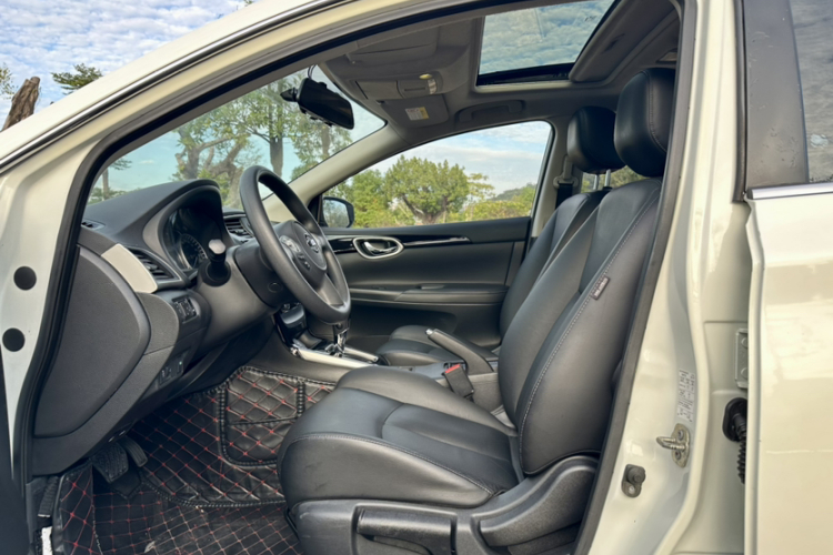 日产 轩逸 2016款 1.6XL  CVT尊享版车身外观6006