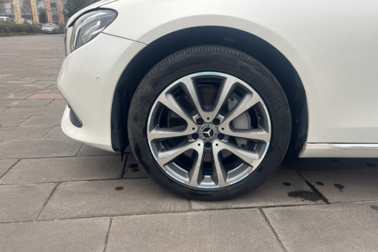 奔驰E级 2019款 E 300 L 时尚型车身外观6006