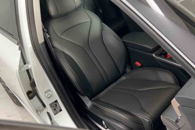 小鹏P5 2024款 500Pro版中控内饰7003