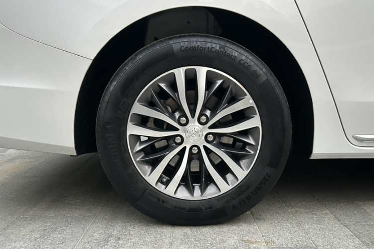 别克GL8 2023款 ES陆尊 舒适型车身外观6005