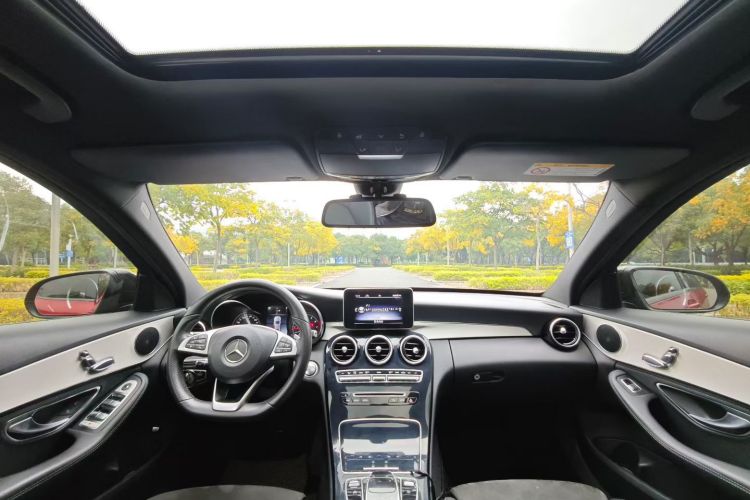 奔驰C级 2018款 C 200 运动版中控内饰7003