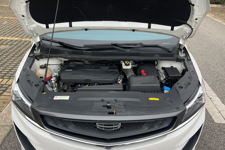 吉利汽车 嘉际 2021款 1.8TD DCT豪华型局部细节24