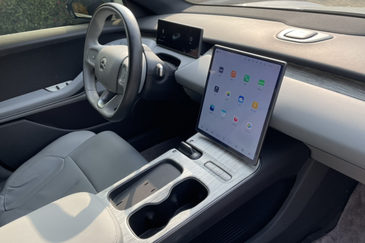 蔚来ET5T 2023款 75kWh Touring中控内饰7002