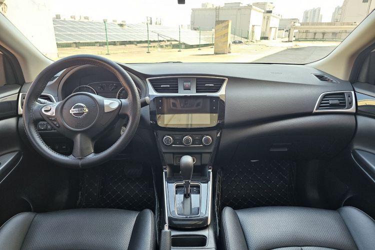 日产 轩逸 2021款 经典 1.6XL CVT豪华版中控内饰7001