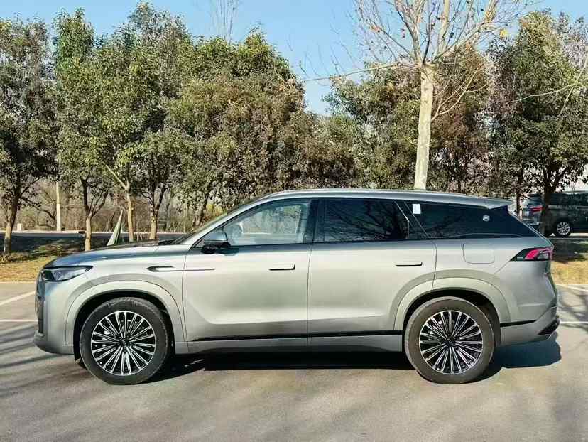 奇瑞 瑞虎9 C-DM 2025款 1.5T 106KM超享版 5座 三元锂(4)