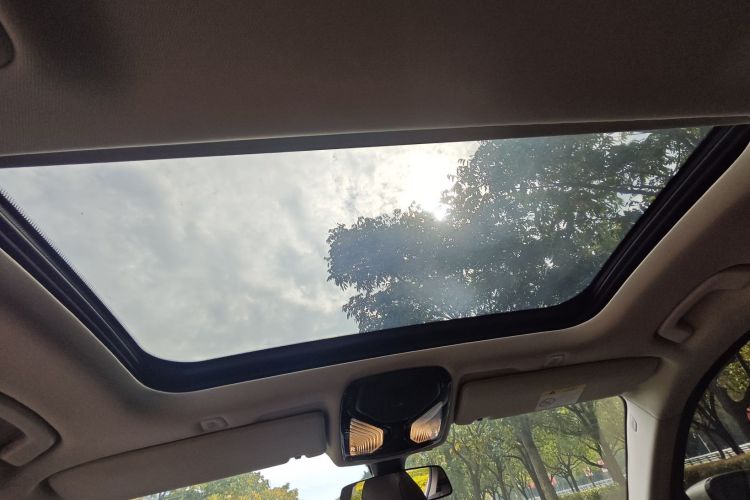 宝马5系 2018款 改款 530Li 领先型 豪华套装局部细节22