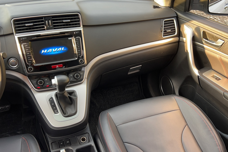 哈弗M6 2018款 改款 1.5T DCT两驱精英型中控内饰7010