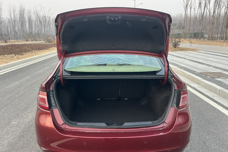 菲亚特 菲翔 2012款 1.4T 自动尊享版局部细节23