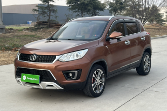 北京汽车 绅宝X35 2016款 1.5L 自动豪华版