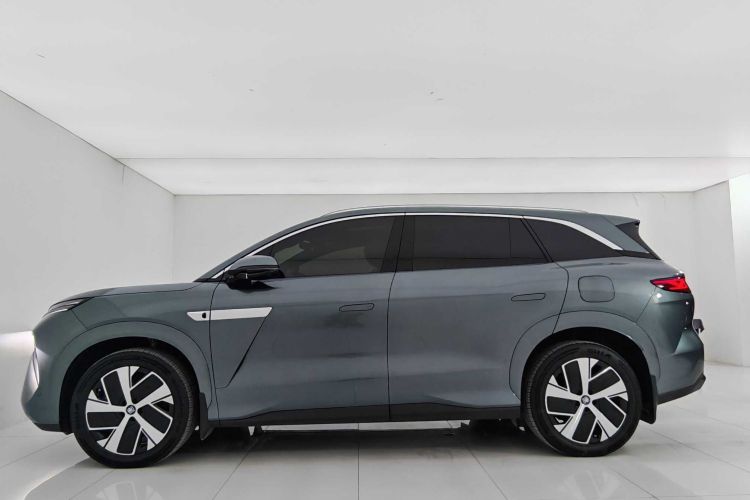 比亚迪 唐L 2025款 DM 200KM四驱激光雷达旗舰型车身外观6009