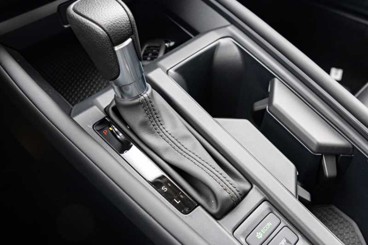 本田 雅阁 2025款 260TURBO 舒适版中控内饰7004