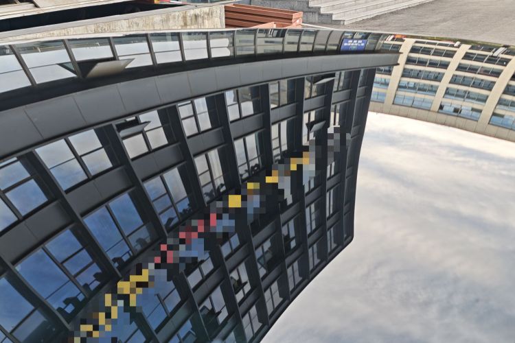 特斯拉 Model Y 2021款 标准续航后驱版局部细节57