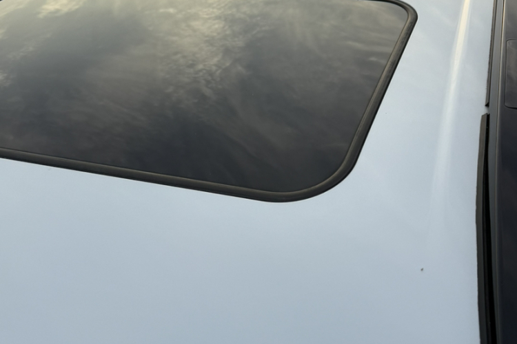 丰田 RAV4荣放 2020款 双擎  2.5L E-CVT两驱精英版车身外观6010