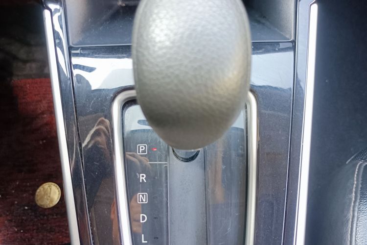 日产 轩逸 2024款 经典 1.6XL CVT豪华版中控内饰7012