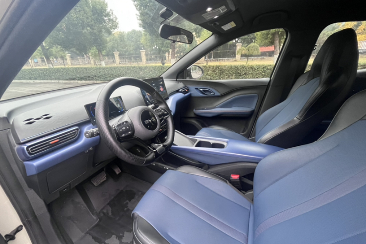 比亚迪 海鸥 2024款 荣耀版 305km 活力版中控内饰7003
