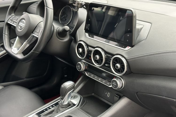 日产 轩逸 2021款 1.6L XL CVT悦享版中控内饰7006