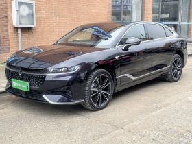 岚图汽车 岚图追光 2024款 PHEV 四驱超长续航旗舰版