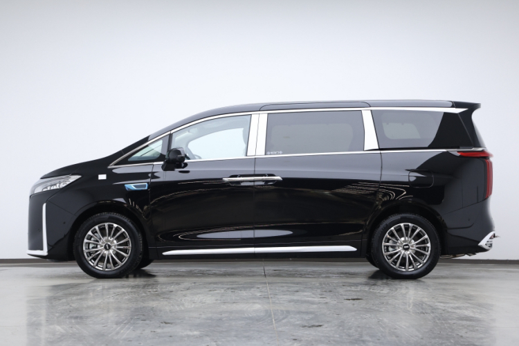 魏牌 高山 2023款 四驱旗舰版车身外观6004