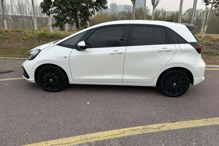 本田 飞度 2023款 1.5L CVT潮享版车身外观6011