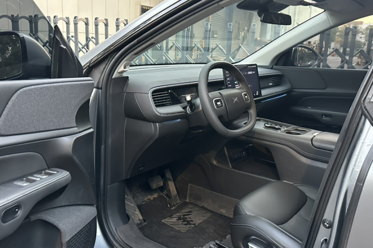 小鹏G6 2023款 755 超长续航 Pro局部细节19