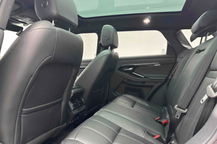 路虎 揽胜极光 2020款 249PS R-DYNAMIC S 运动版中控内饰7001